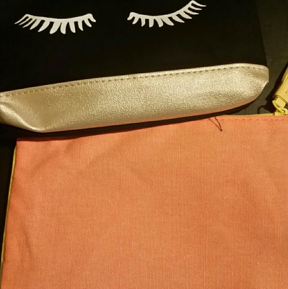 Ispy make up bags